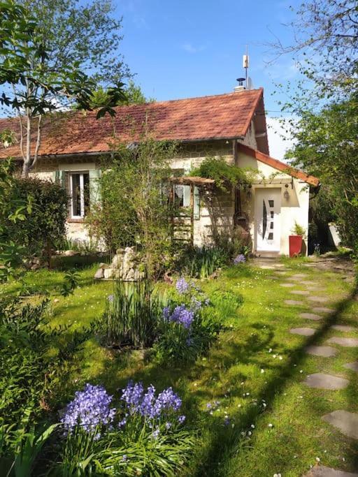 Gite Les Lilas La Genevraye Екстериор снимка